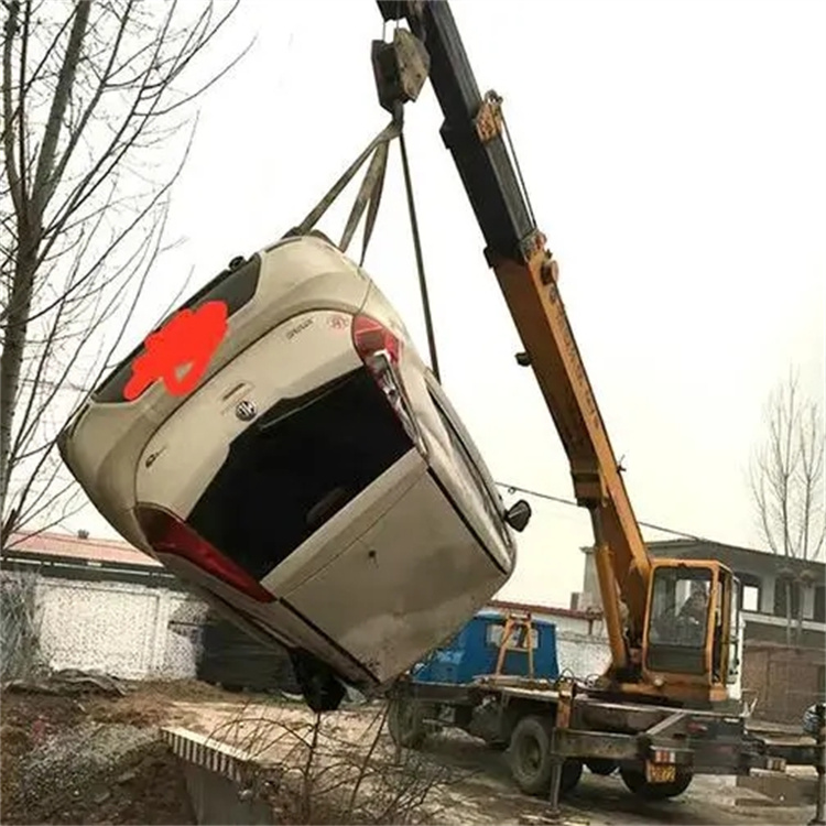 港南吊车救援小汽车怎么吊